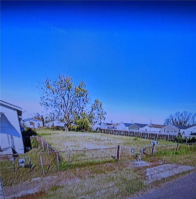 2nd image of 703 22nd St