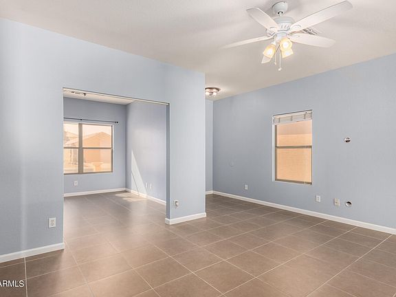 5th image of 1086 E PINTO Drive