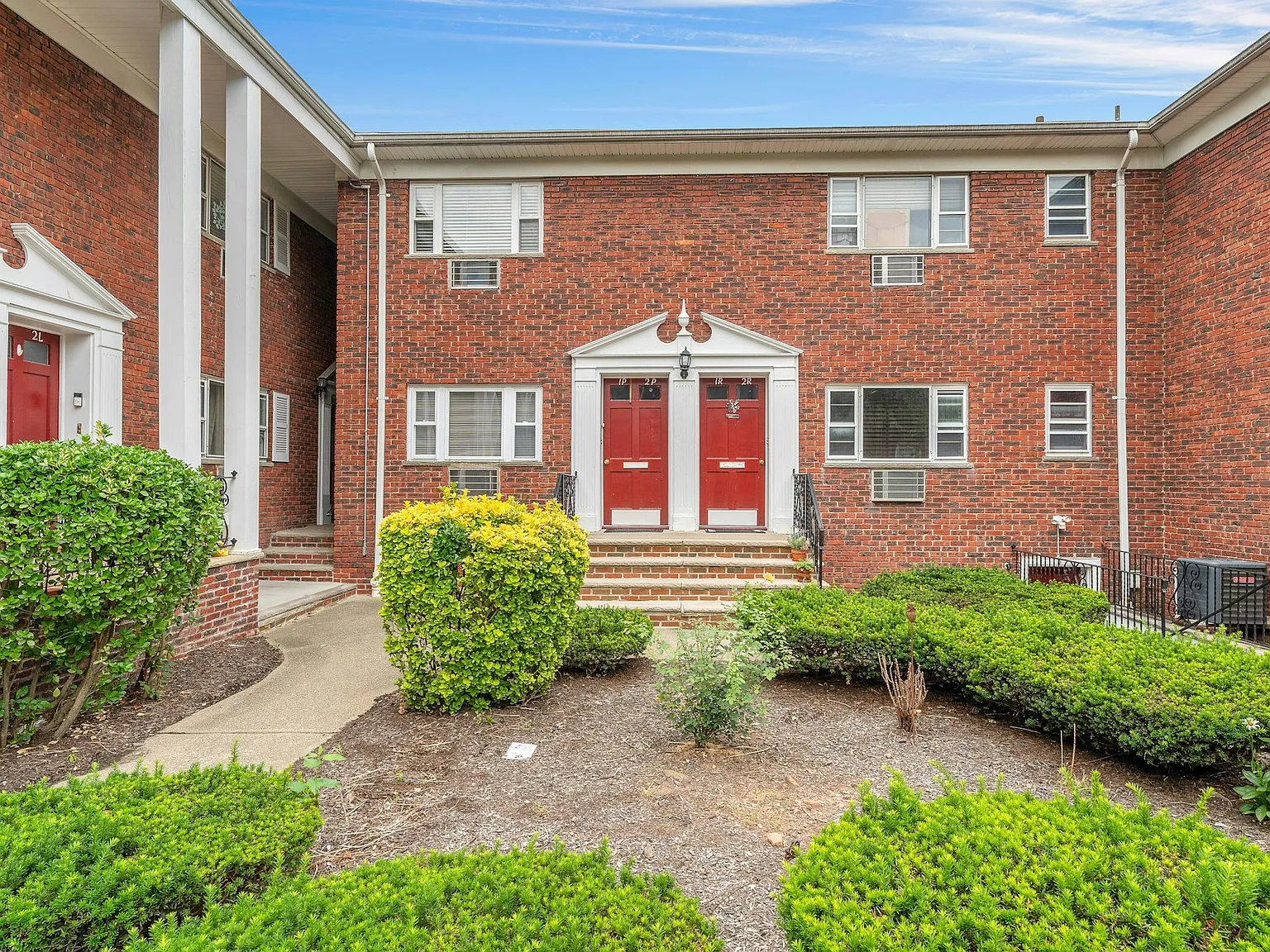 1 bed, $1,950 — Photo 2