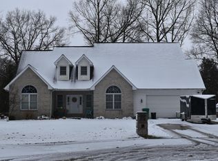 26526 Fields Farm Trl, Elkhart, IN 46514