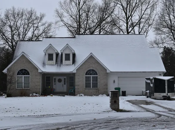 26526 Fields Farm Trl, Elkhart, IN 46514