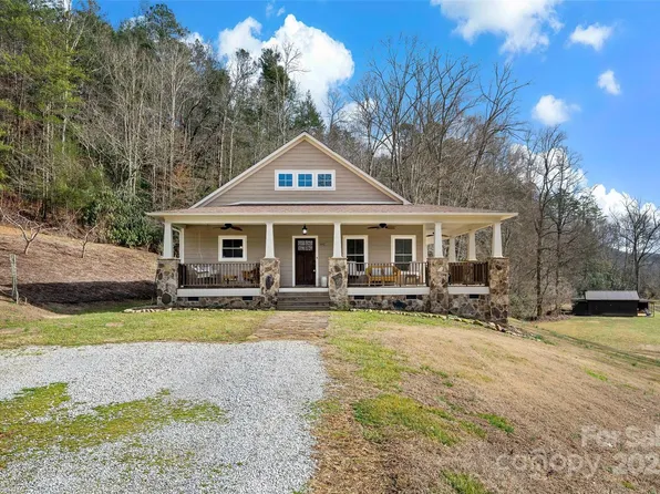 192 Mountain View Rd, Marion, NC 28752