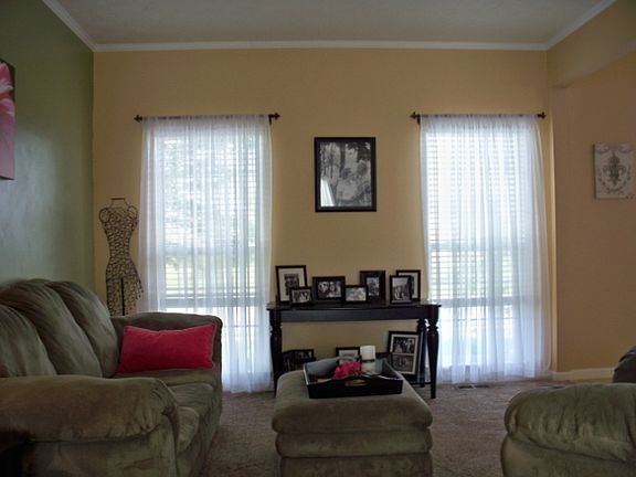 4th image of 1574 Middle Park Dr