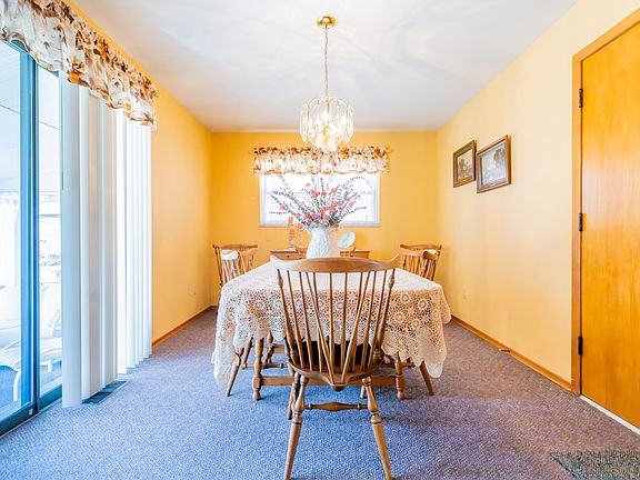 5th image of 8558 Markdale Dr