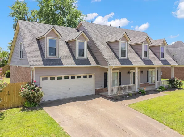 9045 Chimneyrock Blvd, Cordova, TN 38016