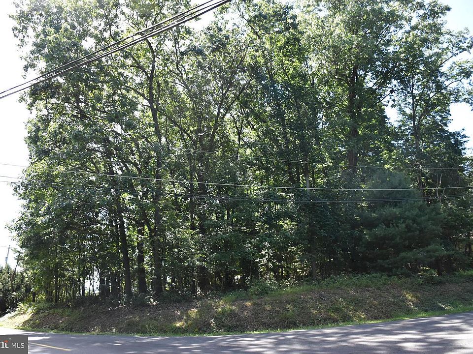 1st image of 2010 Running Deer Dr