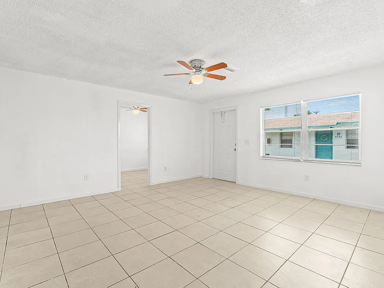 4790 Gulfstream Rd — Photo 8