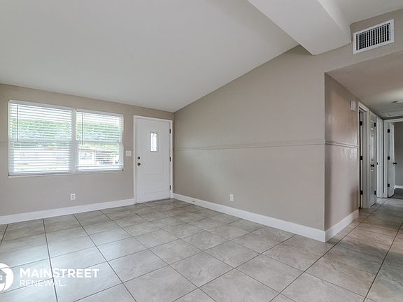 3rd image of 4914 S 83rd St