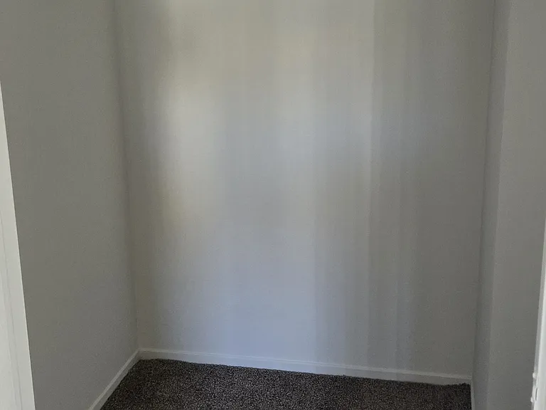 Franklin Luxury Apartments — Photo 32