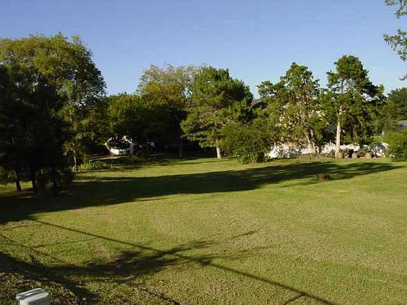 2nd image of 6204 Greenwood Ln Lot 9