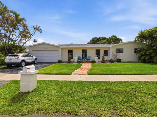 19911 SW 84th Ave, Cutler Bay, FL 33189