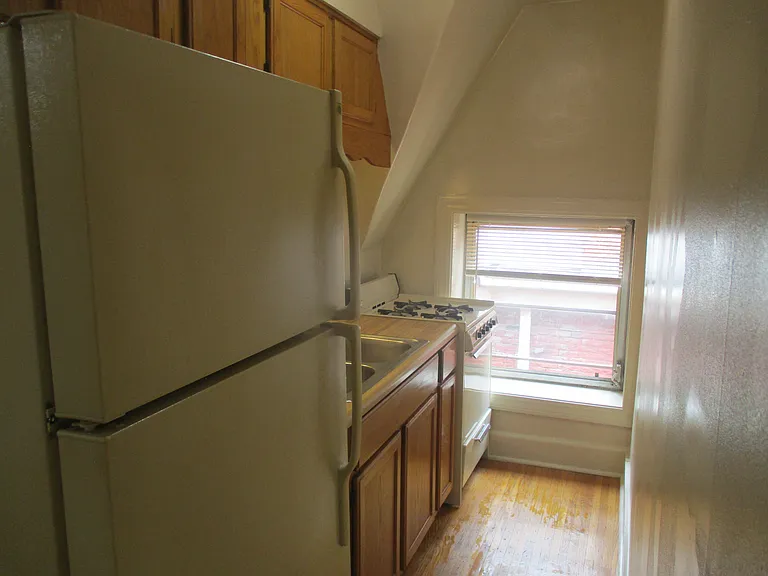 1520 S 3rd St — Photo 3