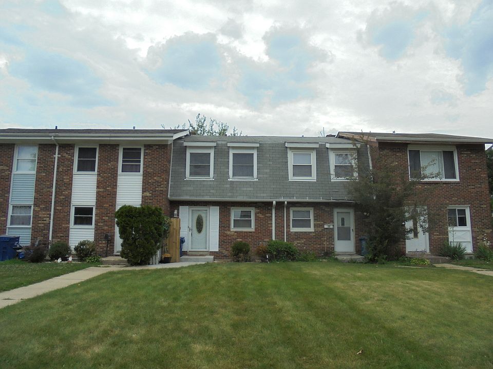1st image of 158 S Hale Ave