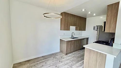 11511 Rochester Ave #11 Photo 1
