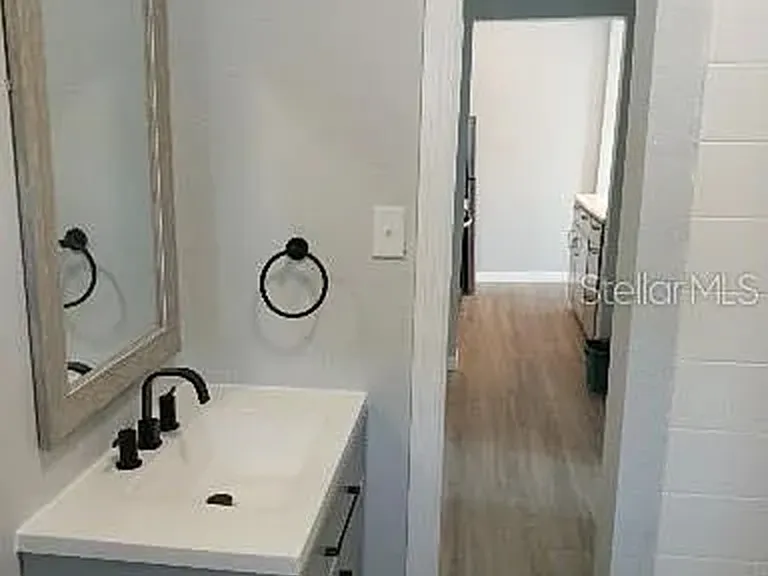 1919 W North A St #3 — Photo 24