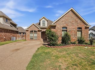 4203 Lucy Ln, Arlington, TX 76016