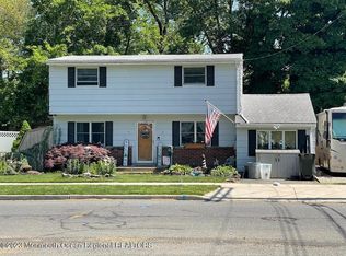 115 Cindy St, Old Bridge, NJ 08857