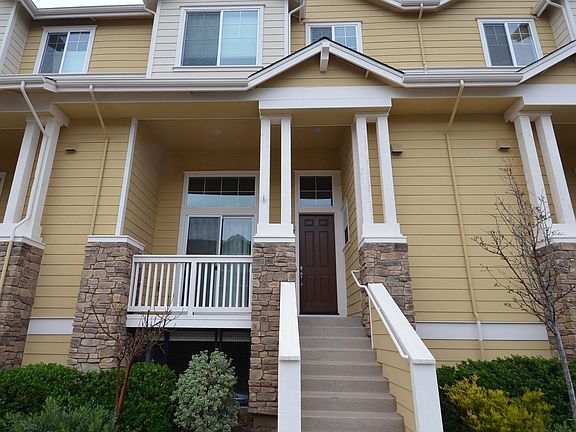 3rd image of 18512 Garnet Ln