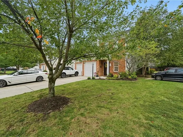 100 Alanna Ct, Yorktown, VA 23692
