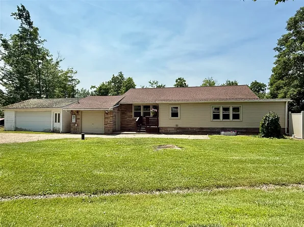 5399 Route 97, Waterford, PA 16441