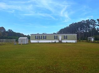 1675 River Rd, Mc Clellanville, SC 29458