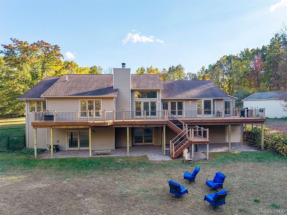 1st image of 7286 Pine Knob Rd