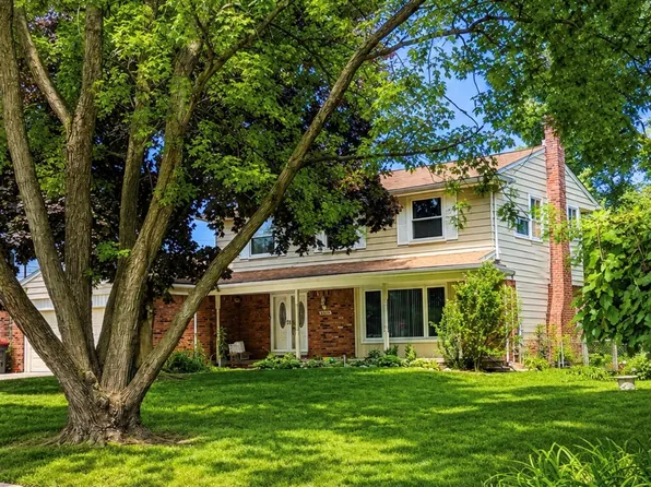 21430 Winchester St, Southfield, MI 48076