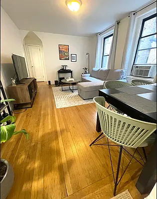 Rented by The Find NY | media 18