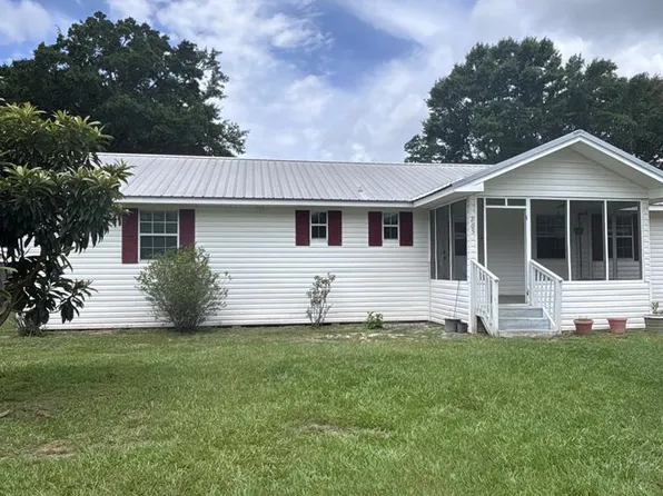 205 Riverview Dr, Wewahitchka, FL 32465