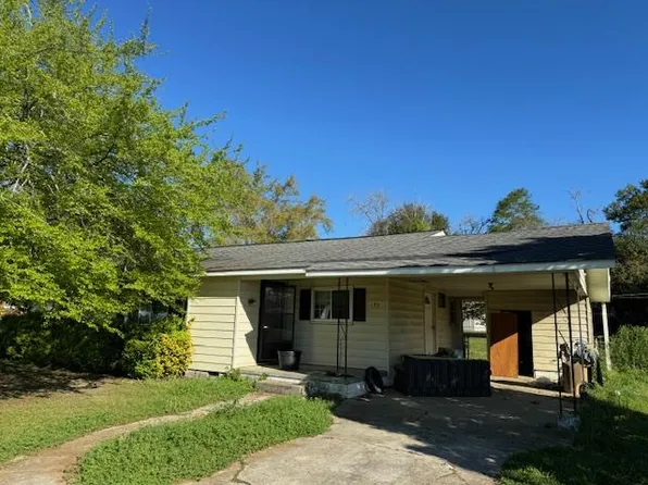 139 E North St, Ty Ty, GA 31795