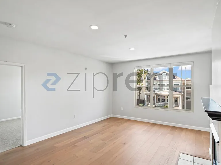 30 E Julian St #201 — Photo 8