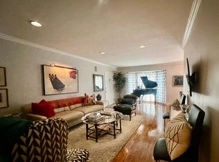 6 N Alboni Pl #4, Long Beach, CA 90802