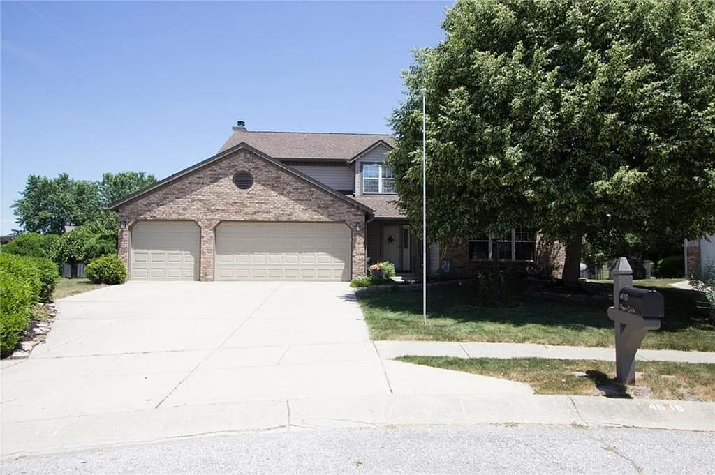 4638 Pepper Cir photo 1