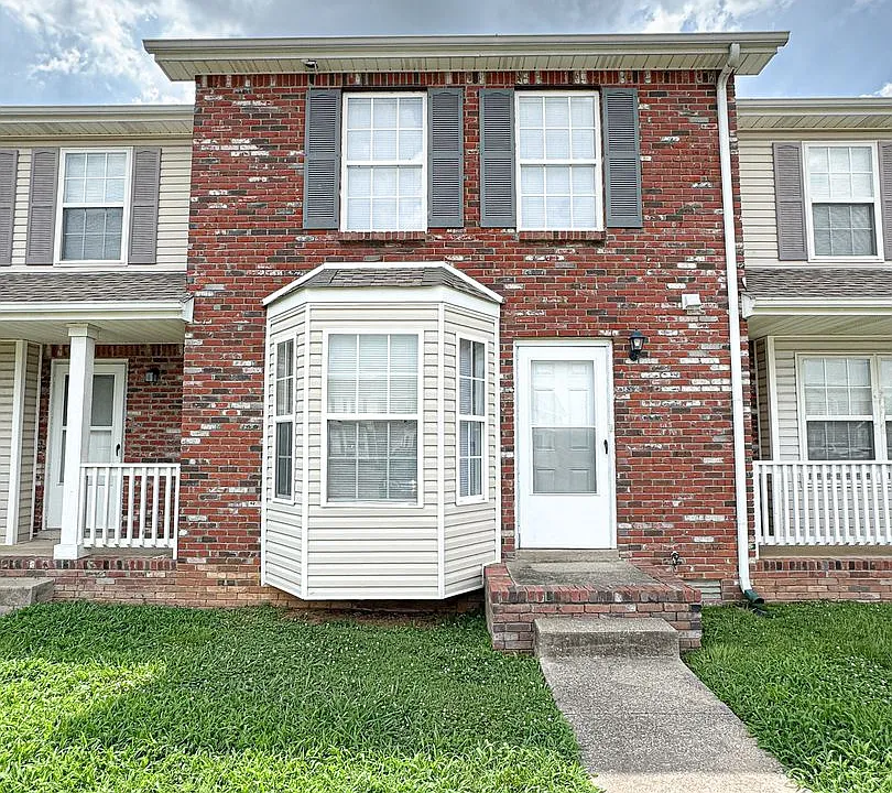 205 Tree Line Dr