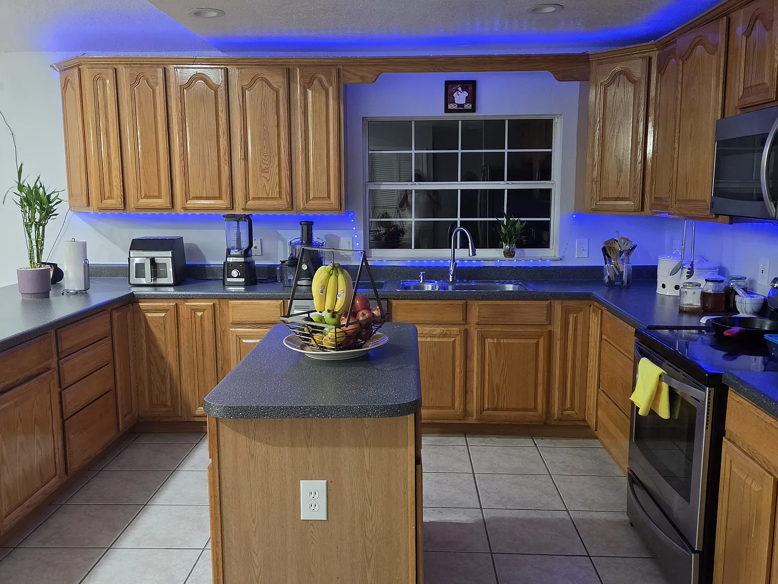 3 bed, 1764 sqft, $2,500 — Photo 4