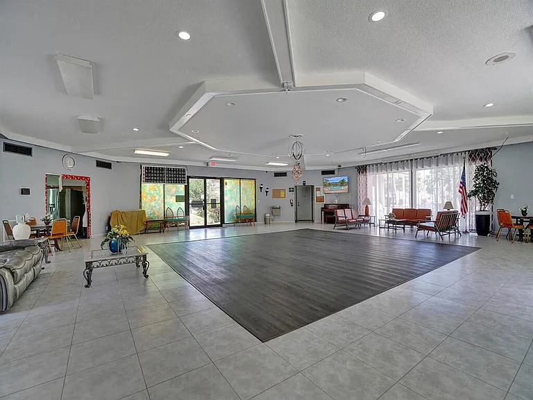 5041 W Oakland Park Blvd #111 — Photo 11