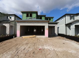 3181 Fall Harvest Dr, Zephyrhills, FL 33540