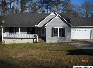 2873 Langdale St, Hokes Bluff, AL 35903