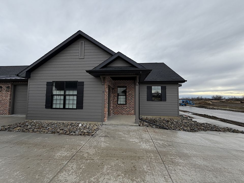 1st image of 2529 Morning Rose Ln #1