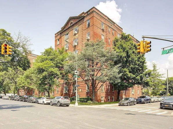 68-37 108th Street image 1 of 16