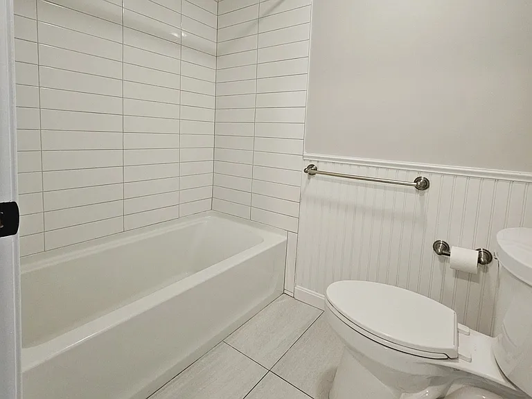 104 Walpole St — Photo 21