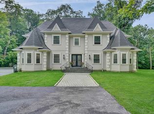 138 Smith Clove Rd, Central Valley, NY 10917