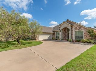 1004 Winding Rd, Granbury, TX 76049