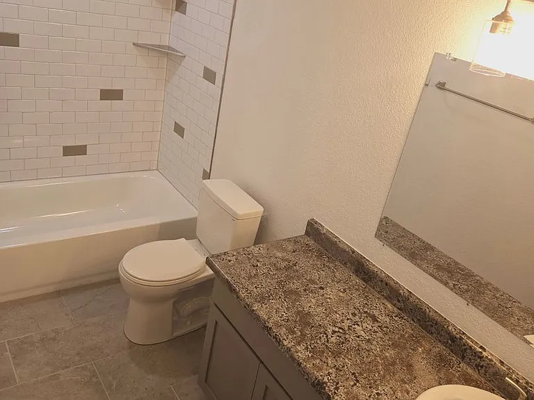 1385 W University Ave #3-124 — Photo 30