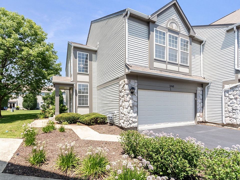 1st image of 3160 Bromley Ln #3160