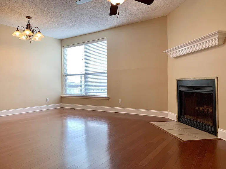 9201 Palmetto — Photo 28