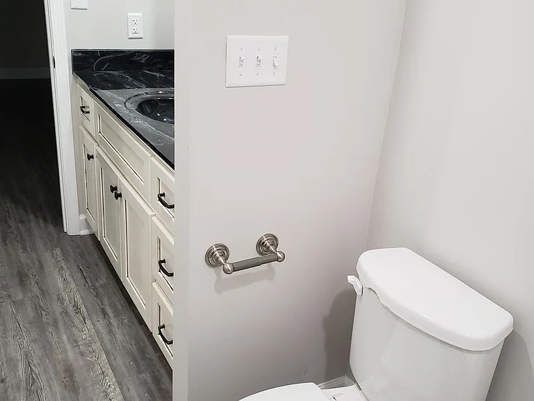 4836 Wildwood Ln — Photo 10