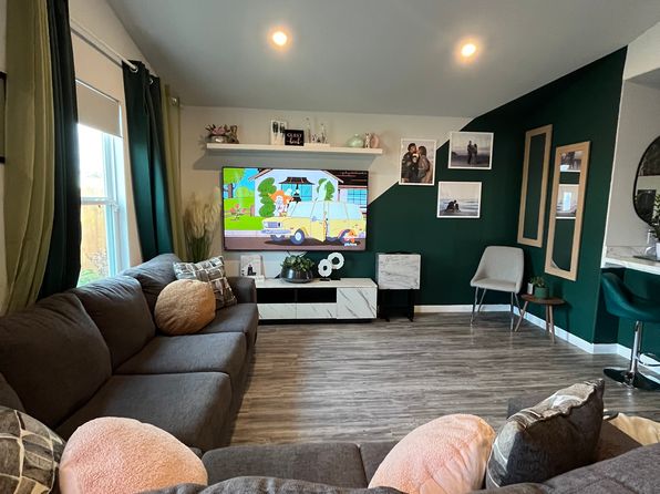 (undisclosed Address)