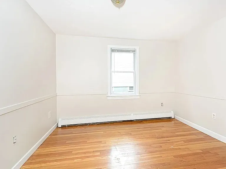 28 Main St #28 — Photo 9
