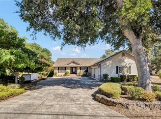 17120 Knollview Dr, Hidden Valley Lake, CA 95467